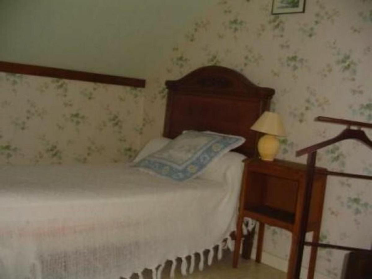 Gîte Aubigné-Racan, 5 pièces, 7 personnes - FR-1-410-156 Esterno foto