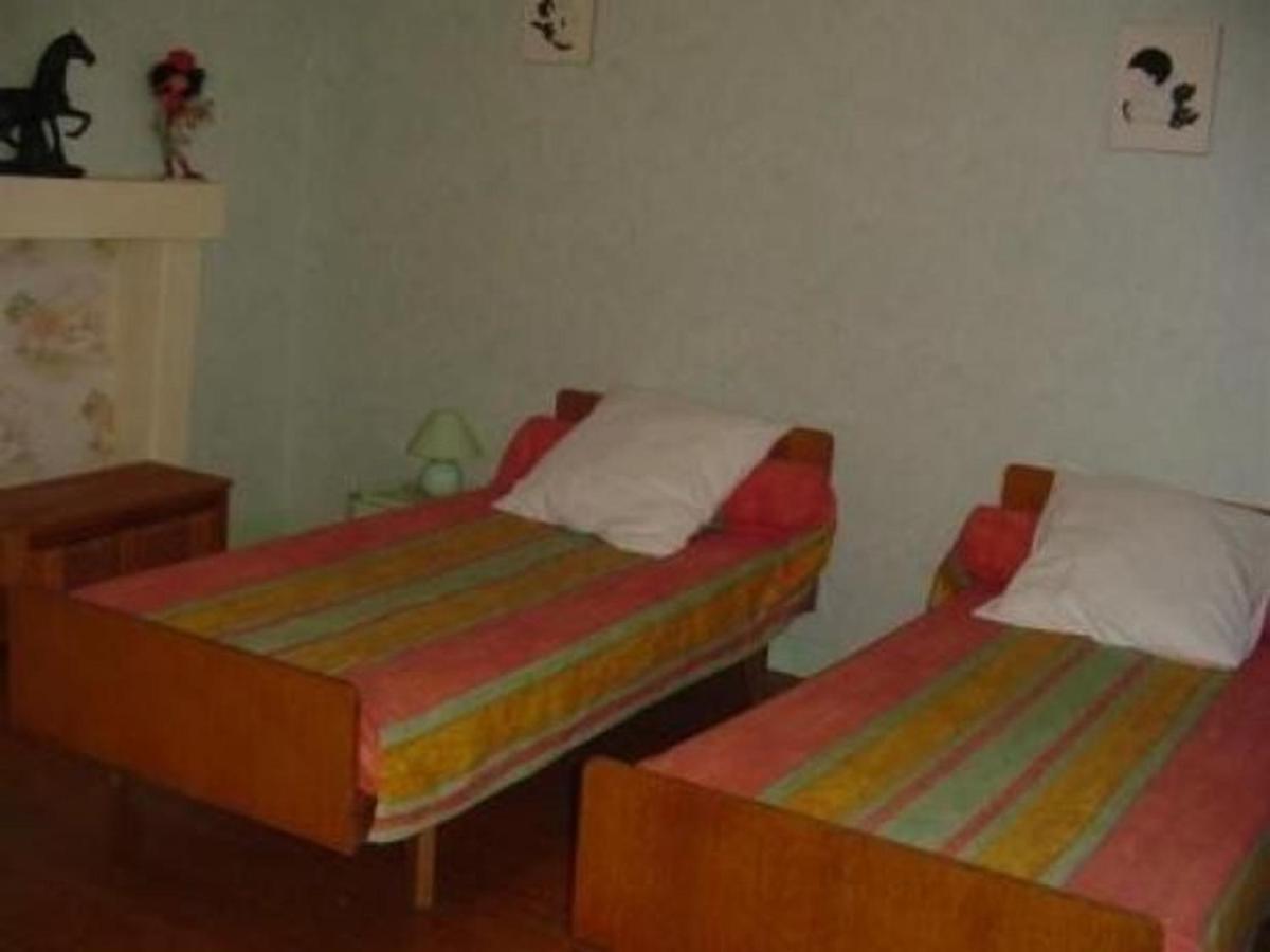 Gîte Aubigné-Racan, 5 pièces, 7 personnes - FR-1-410-156 Esterno foto